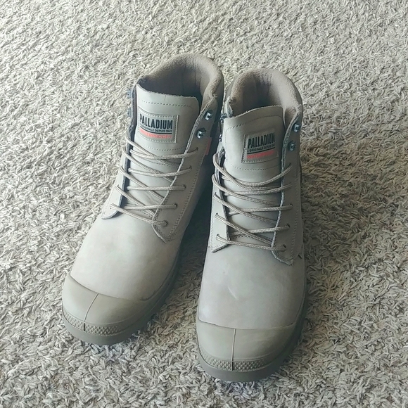Gray Palladium leather boots - Picture 4 of 14